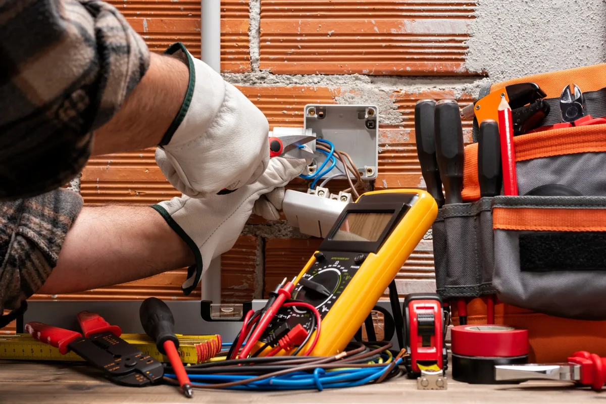 Accurate Electrical Contractor's Ltd | Services